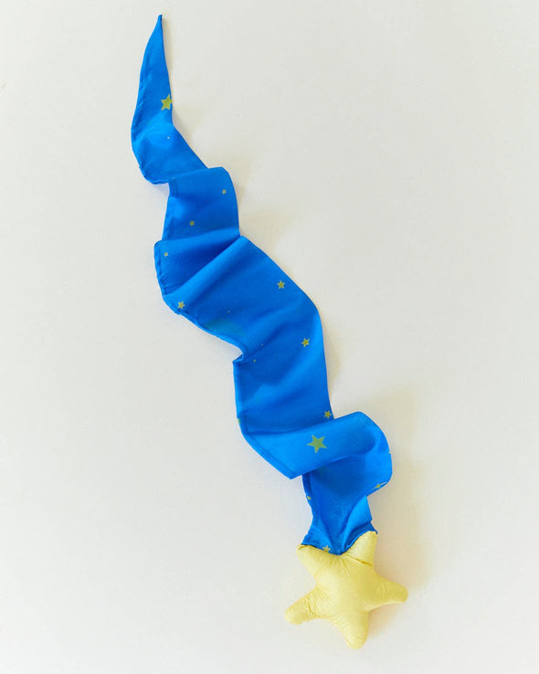 Silk Skytail - Waldorf Toy for Throwing, Movement Play: Rainbow