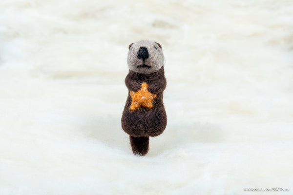 Sea Otter with Orange Star Ornament