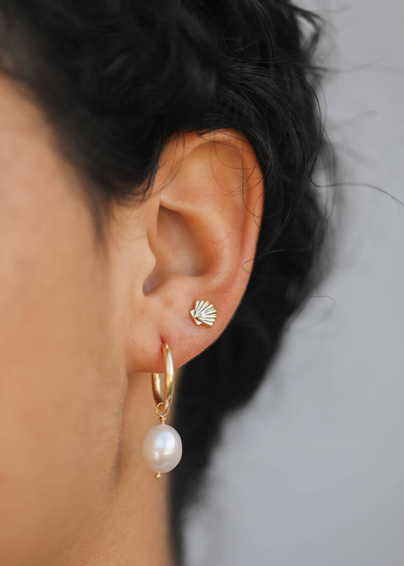 Pearl Drop - Gold Earrings