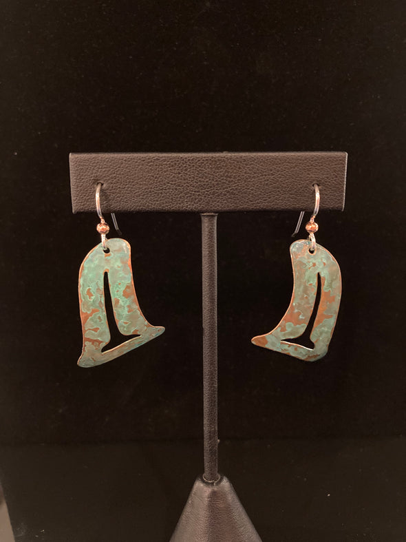 Kéet Gooshi (Killer Whale Fin) Earrings