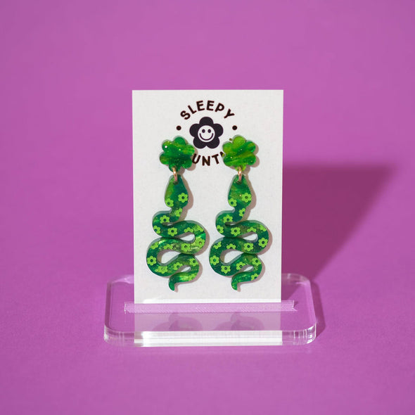 Daisy Snake Dangle Earrings